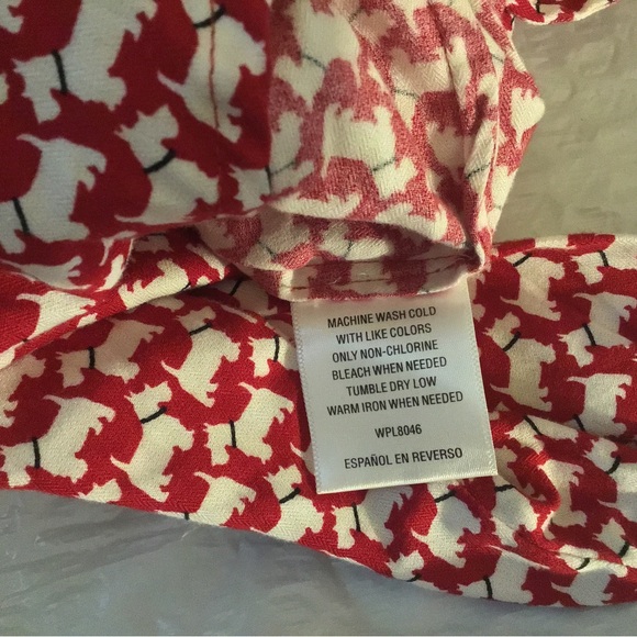 Charter One Blouse  🌺[2/$40.00]🌺 - Picture 9 of 10